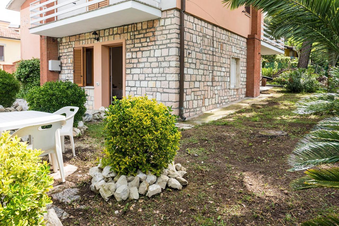 A30 - Poggio, Nuovo Bilocale Con Giardino Apartment Poggio  Bagian luar foto